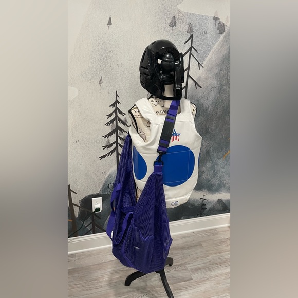 Kids Sparring Gear - Picture 1 of 6